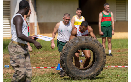CROSSFIT EQUIPE MILITAIRE
