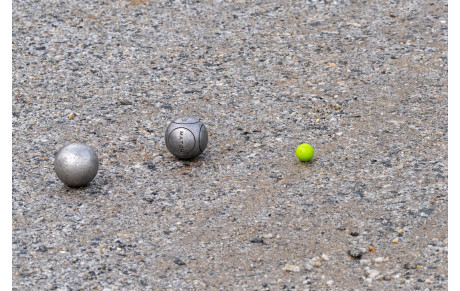 PETANQUE